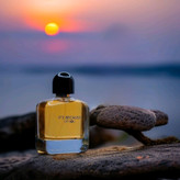 ادوپرفیوم زنانه اورجینال گرندیور اسنس مدل You یو